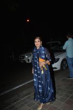 Raveena Tandon with her parents & kids spotted at Hakkasan in bandra on 17th Feb 2019 (4)_5c6a63a82aea6.jpg