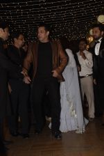 Salman Khan at Sonakshi Sinha's wedding reception in four bungalows, andheri on 17th Feb 2019