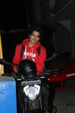 Ishaan Khattar spotted at Soho House juhu on 19th Feb 2019 (2)_5c6d0b3ab6ba7.jpg