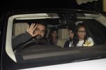 Raj Kundra, Shilpa Shetty spotted with family at pvr juhu on 19th Feb 2019 (1)_5c6d0b83f2d84.jpg