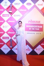 Deepika Padukone at Lokmat Maharashtrian of the Year Awards at NSCI worli on 20th Feb 2019 (32)_5c6fa64da43b5.jpg