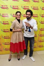Taapsee Pannu, Singer Amaal Malik at the Song Launch Of Movie Badla on 20th Feb 2019 (17)_5c6fa2401cc3b.jpg