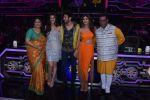 Kartik Aaryan, kriti sanon on super dancer chapter 3 on 25th Feb 2019 (1)_5c763d3ce18a1.jpg