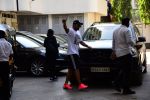 Ranveer Singh spotted at bandra on 25th Feb 2019 (11)_5c763d95e9b96.jpg