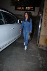 Kareena Kapoor spotted at palli Bhavan Bandra on 27th Feb 2019 (14)_5c778518aca90.jpg