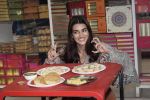 Kriti Sanon at Tewari Sweets to celebrate the success of film Luka Chuppi on 4th March 2019 (48)_5c80d319a80bc.jpg