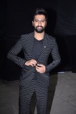 Vicky Kaushal at Times Fresh Face Grand Finale on 9th March 2019 (5)_5c86109d2b00b.jpg
