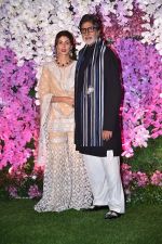 Amitabh Bachchan, Shweta Nanda at Akash Ambani & Shloka Mehta wedding in Jio World Centre bkc on 10th March 2019 (30)_5c87684b380c8.jpg