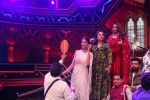  Farah Khan, Shilpa Shetty, Geeta Kapoor on the sets of Super Dancer Chapter 3 on 11th Jan 2019 (75)_5c88bbfa66e8a.JPG