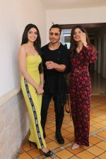  Vidyut Jamwal, Pooja Sawant & Asha Bhat spotted at Sun n Sand as they promote thier upcoming film Junglee on 11th March 2019 (43)_5c88b8bd81de2.JPG