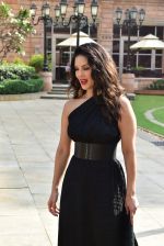 Sunny leone at launch of 11wickets.com on 12th March 2019 (44)_5c88cdae80c82.JPG