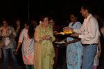 Poonam Sinha & others spotted doing Holi Pujan at juhu on 20th March 2019 (10)_5c9336a236dd8.JPG