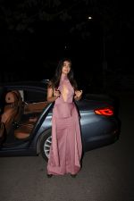 Pooja Hegde spotted at bandra on 2nd June 2019 (8)_5cf4c8024d9f6.JPG