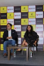 Zoya Akhtar Unveil The Book Of Author Amish Tripathi Raavan Enemy Of Aryavarta on 3rd June 2019 (49)_5cf62bc9c2b08.jpg