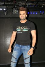 Manish Paul at Mika singh_s birthday party in Sincity andheri on 12th June 2019 (7)_5d02581469790.JPG