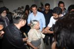 Salman Khan meet the families who had experienced partition at Mehboob Studio in bandra on 13th June 2019 (186)_5d034f22871b5.JPG