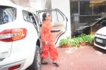 Patralekha spotted at Anand Pandit_s house in juhu on 15th June 2019 (52)_5d07440423c46.JPG