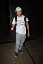 Vatsal Seth spotted at gym in juhu on 25th June 2019 (1)_5d13169ad93c1.JPG