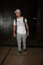 Vatsal Seth spotted at gym in juhu on 25th June 2019 (7)_5d1316ac3bc4a.JPG