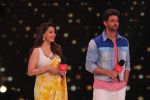 Hrithik Roshan, Madhuri Dixit on the sets of colors Dance Deewane in filmcity on 2nd July 2019 (49)_5d1c509dc5760.jpg