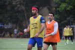 Ranbir Kapoor playing football at juhu on 7th July 2019 (55)_5d22f2fde6c2f.JPG