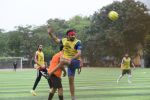 Ranbir Kapoor playing football at juhu on 7th July 2019 (58)_5d22f3051eb30.JPG