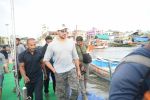 Sidharth Malhotra spotted at versova jetty on 9th July 2019 (5)_5d2595a514e29.JPG