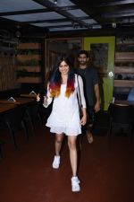 Adah Sharma spotted at Bombay salad in bandra on 18th July 2019 (5)_5d3169af7b205.JPG