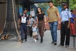 Sunny Leone with kids & husband spotted at play school in juhu on 18th July 2019 (8)_5d316b9651825.JPG