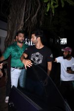 Sushant Singh Rajput spotted at bandra on 18th July 2019 (43)_5d3176445810e.JPG