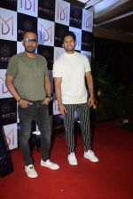 at the Wrap up party of film Street Dancer at andheri on 30th July 2019 (72)_5d414ca0b5377.JPG