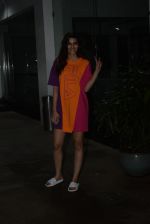 Kriti Sanon spotted at sunny sound juhu on 31st July 2019 (8)_5d42944bed411.JPG
