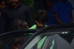 Shahid Kapoor & Mira Rajput spotted at juhu on 31st July 2019 (2)_5d4294e8f15af.JPG