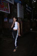 Shanaya Kapoor spotted at Bandra on 1st Aug 2019 (24)_5d43e60824569.JPG