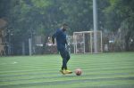Arjun Kapoor spotted playing football at Juhu on 3rd Aug 2019 (10)_5d47d45f2b246.JPG