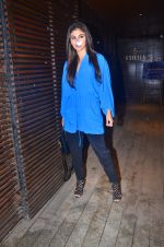 Mouni Roy spotted at Estella juhu on 4th Aug 2019 (14)_5d47d5c3ee42a.JPG