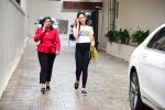  Mira Rajput spotted at Dharma films office in bandra on 6th Aug 2019 (8)_5d4a7b82d488f.JPG