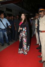 Madhuri Dixit at the 25years celebration of Hum Apke hai Kaun at liberty cinema on 10th Aug 2019 (86)_5d5b99aecf114.jpg