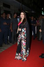 Madhuri Dixit at the 25years celebration of Hum Apke hai Kaun at liberty cinema on 10th Aug 2019 (93)_5d5b99b86bcce.jpg