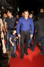 Salman Khan at the 25years celebration of Hum Apke hai Kaun at liberty cinema on 10th Aug 2019 (17)_5d5b9a315d98a.jpg