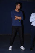 Akshay Kumar attends the special screening of film Mission Mangal hosted for BMC workers at plaza cinema in Dadar on 20th Aug 2019 (20)_5d5cf51c5fa5e.JPG
