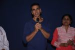 Akshay Kumar attends the special screening of film Mission Mangal hosted for BMC workers at plaza cinema in Dadar on 20th Aug 2019 (28)_5d5cf533a09ca.JPG