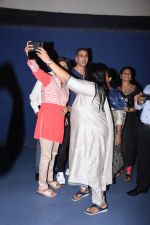 Akshay Kumar attends the special screening of film Mission Mangal hosted for BMC workers at plaza cinema in Dadar on 20th Aug 2019 (44)_5d5cf554f344e.JPG