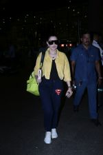 Ameesha Patel spotted at airport on 20th Aug 2019 (73)_5d5cf46e9d461.JPG