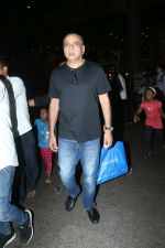 Paresh Rawal spotted at airport on 20th Aug 2019 (31)_5d5cf47b67e58.JPG