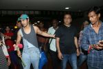 Paresh Rawal spotted at airport on 20th Aug 2019 (32)_5d5cf47f99292.JPG