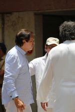 Sanjay Khan at the funeral of Mohammed Zahur Khayyam on 20th Aug 2019