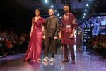 Hardik Pandya and Lisa Haydon walk the ramp at Lakme Fashion week 2019 for designer Amit Aggarwal on 21st Aug 2019 (12)_5d5e4557e73ca.JPG