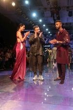 Hardik Pandya and Lisa Haydon walk the ramp at Lakme Fashion week 2019 for designer Amit Aggarwal on 21st Aug 2019 (26)_5d5e456511f6a.JPG