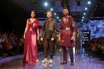 Hardik Pandya and Lisa Haydon walk the ramp at Lakme Fashion week 2019 for designer Amit Aggarwal on 21st Aug 2019 (8)_5d5e45545135c.JPG